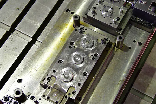Understanding-Metal-Stamping